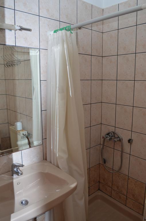Annas Apartment Parga Ngoại thất bức ảnh